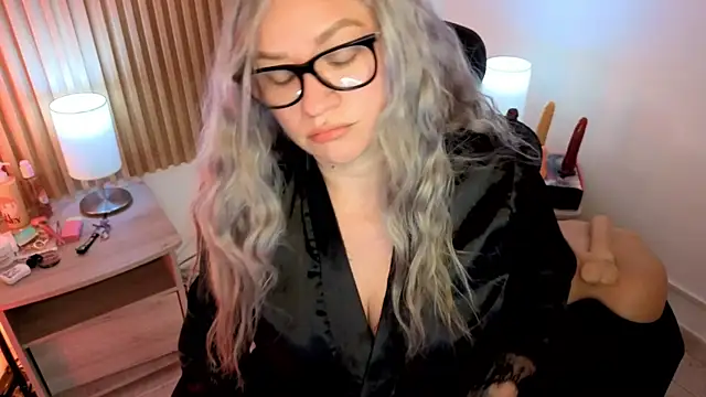 MarianL0ve webcam