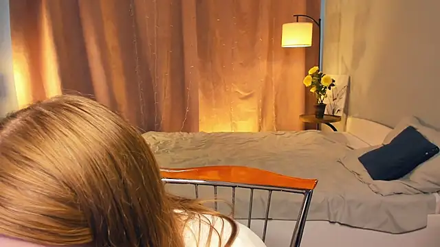 Watch TrishaStoecker live on EroticFlix - High definition streams