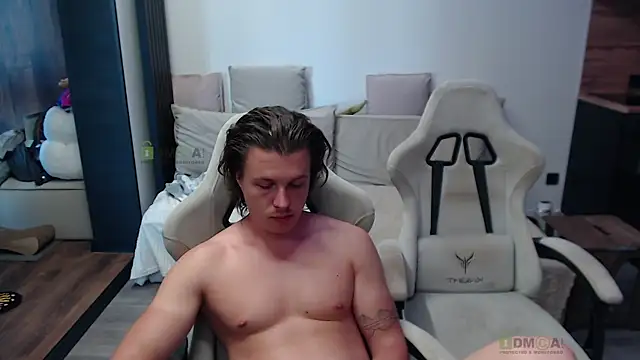 Sunny-Girl1 live cam on StripChat