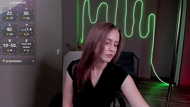 LeslieAarons webcam