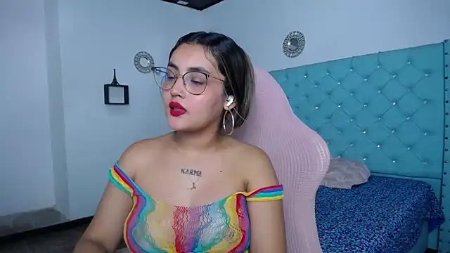 kathe-mills235 live cam on Stripchat