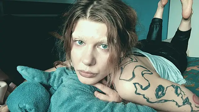 VivienDarkbloom webcam