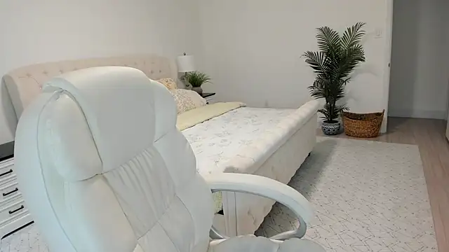 Vika73 webcam