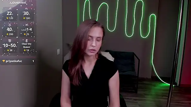 LeslieAarons webcam