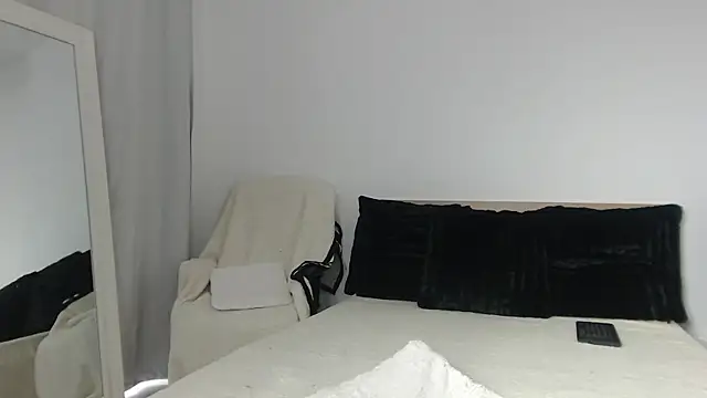 Layla23a webcam