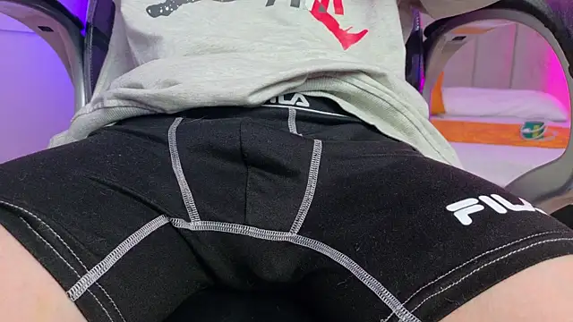 Nascary_Fox webcam