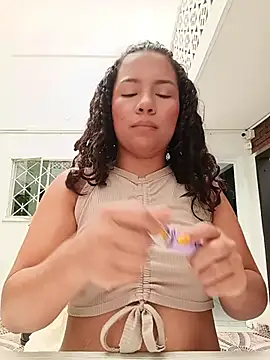 TamaraaHoney webcam
