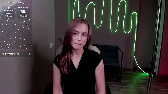 LeslieAarons webcam