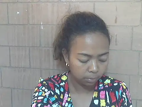 milkboobsgirl webcam