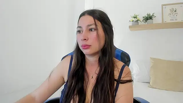 bella_99_ webcam