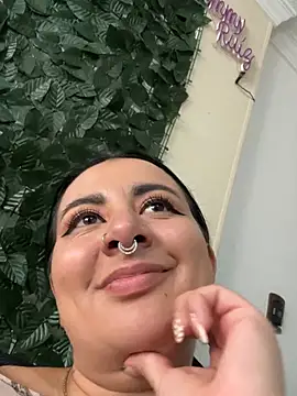 Abril_Luv webcam