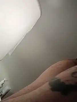 nakedgarbageperson webcam