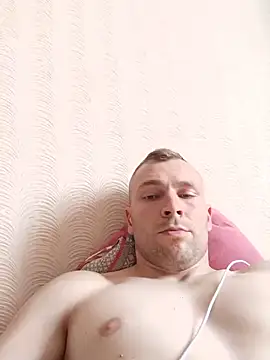 Maxtekhnik666 live cam on StripChat