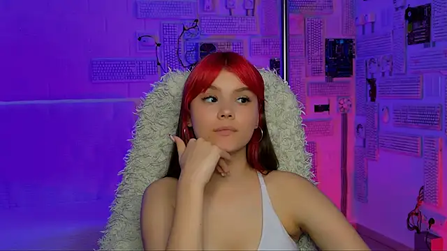 EvaThopson webcam