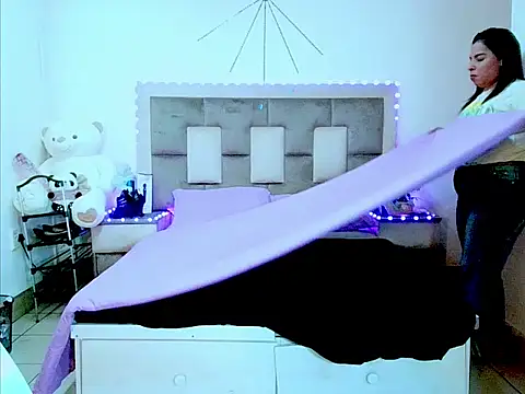 indiantopaz694u webcam