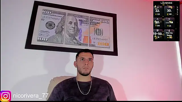 nico_rivera live cam on StripChat