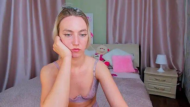 mishapallmer webcam