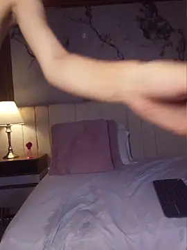 AmmyThompson__ webcam