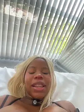 Sweet-Jade webcam