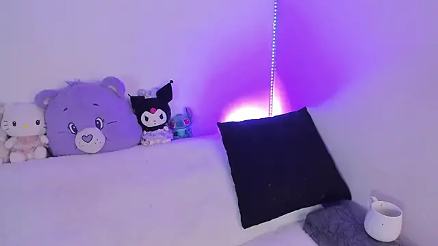 LucieAngels webcam