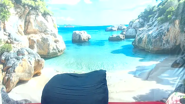 AUGUSTBLOOMxx webcam