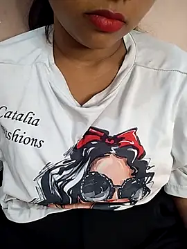 Sexy_Divya__ webcam