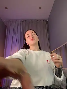 tattitude_ - Tattitude_'s free webcam - UK Sex Cams