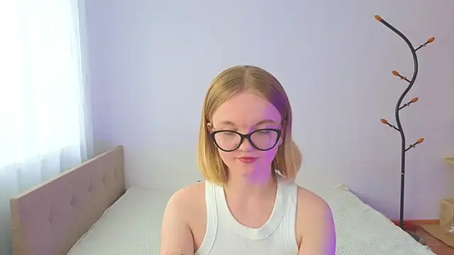 stellabunny - StellaBunny's free webcam - UK Sex Cams