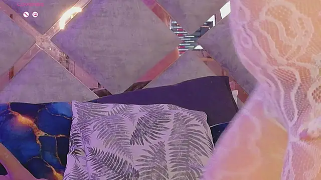 Hannah-Prada webcam