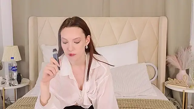 LeraHayes webcam