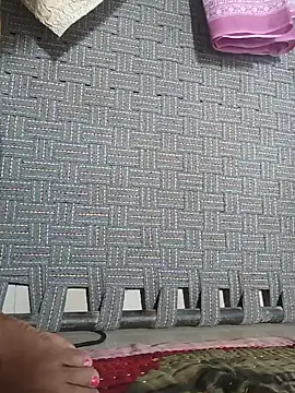 Palaksingh143 live cam on StripChat