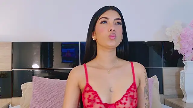 Watch AlissonRossi live on EroticFlix - High definition streams