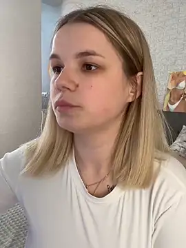 KimEvanss webcam