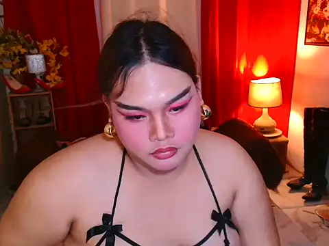 MargaretLim live cam on StripChat