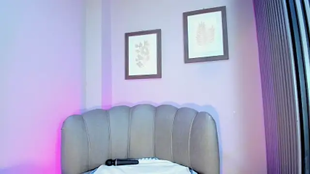 Roxanna_moore webcam