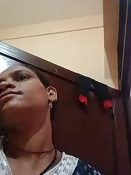 NENA_INDIAN_PUSSY webcam