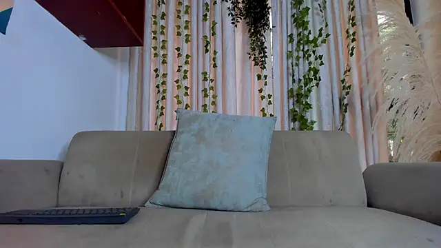 adammercury live cam on StripChat