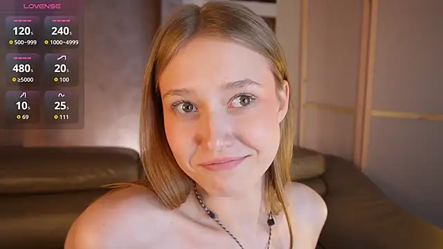 Watch BeulaThorngren live on EroticFlix - High definition streams