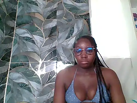 Blackbootyray webcam