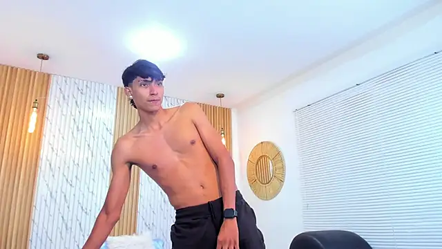 myke_tucker webcam