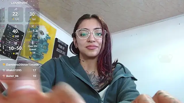 ZoeBakers_ webcam
