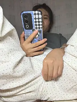 Watch daaqnn live on EroticFlix - High definition streams