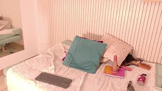 MiaJanss