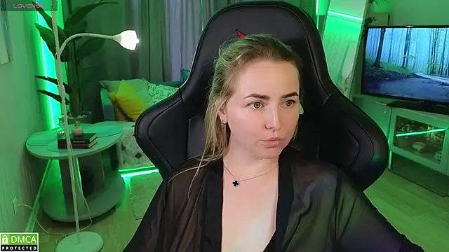 Mira_Mermayd webcam