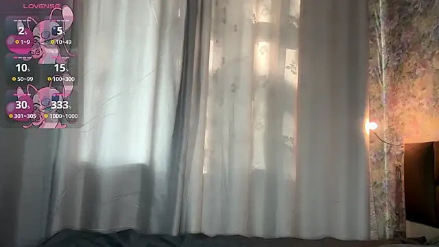 LoraDavi live cam