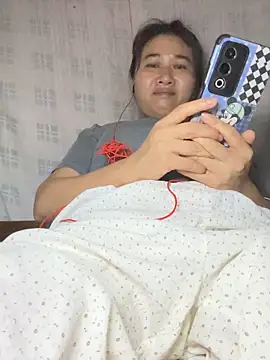 Watch daaqnn live on EroticFlix - High definition streams