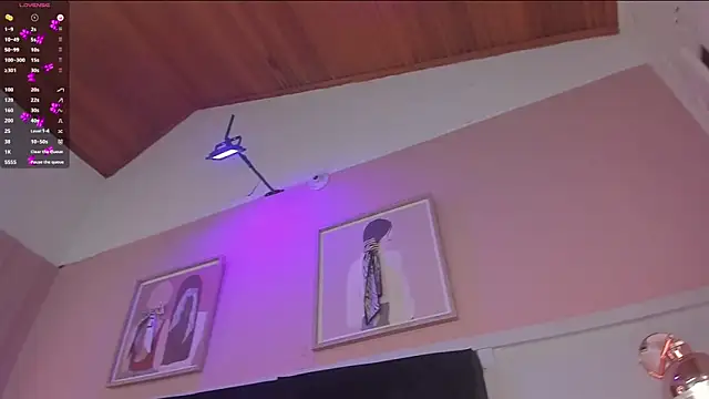 elodie_walker webcam