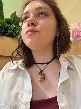Watch lucy-joy live on EroticFlix - High definition streams