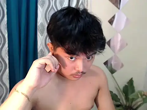urasianjohnny webcam