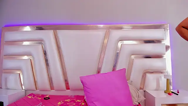 GeminisClark webcam